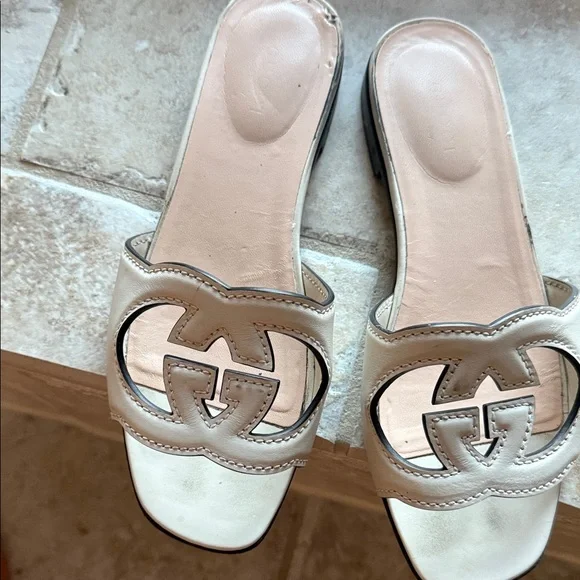 Gucci Women's Off-White Slide Sandals Sz 36 - Picture 4 of 9